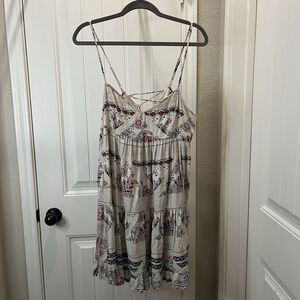 American Eagle Floral Paisley Strappy Lace Up Tiered Dress Beige Womens Size M